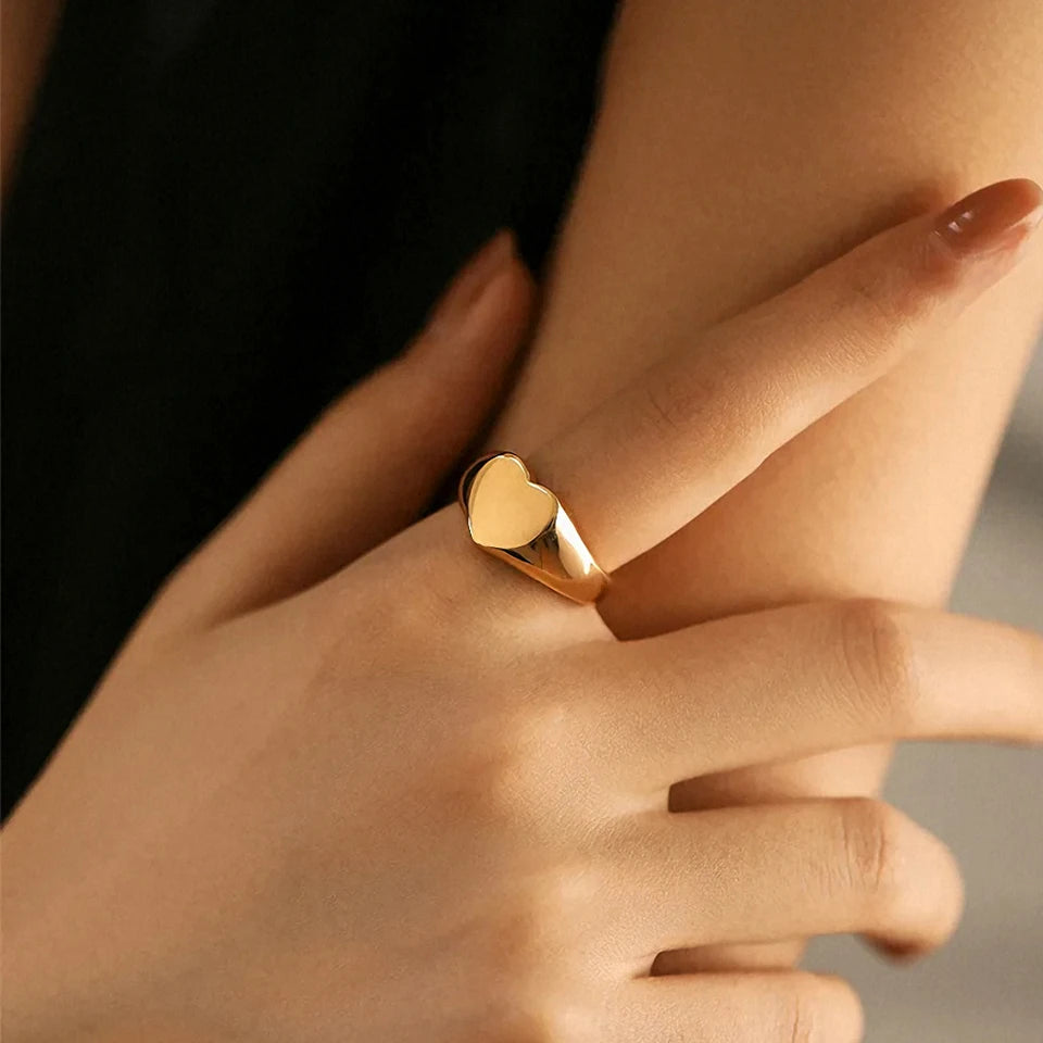 14K Gold Heart Signet Statement Ring